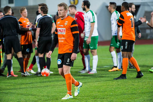 Kristianstads Henrik Fribrock deppar