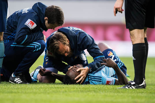 Djurgårdens Sam Johnson får vård