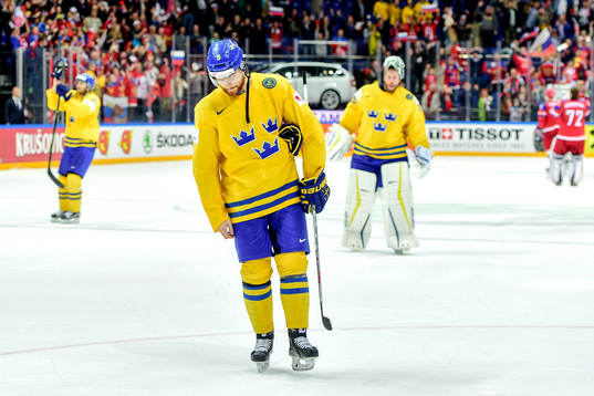 Sveriges Adam Larsson deppar