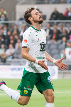Hammarbys Arnor Smarason deppar