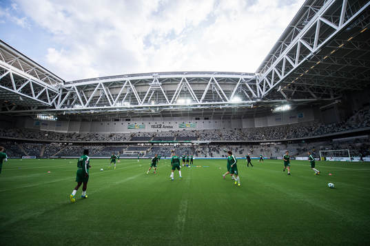 Hammarbys spelare värmer upp