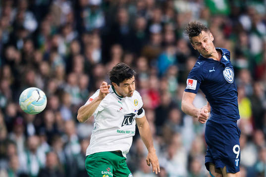 Hammarbys David Boo Wiklander och Malmö FFs Markus