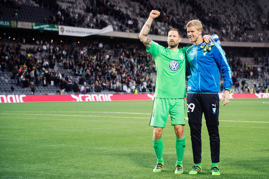 Malmö FFs målvakt Johan Wiland och målvakt Fredrik