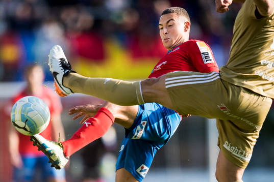 Helsingborgs Jordan Larsson och Östersunds Sotirios
