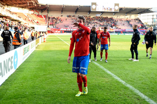 Helsingborgs Adam Eriksson deppar