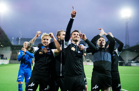 Bläddra bland fler bilder av Fotboll, Allsvenskan, Gefle - Örebro 