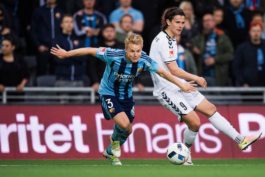 Djurgårdens Elliot Käck och Kalmars Marcus Antonsson