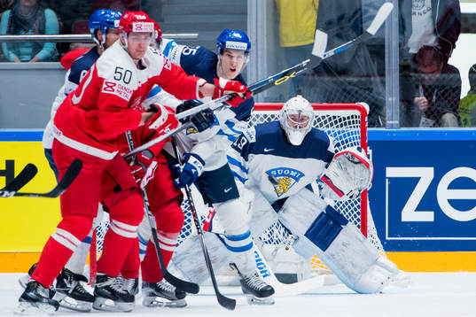 Finlands målvakt Mikko Koskinen
