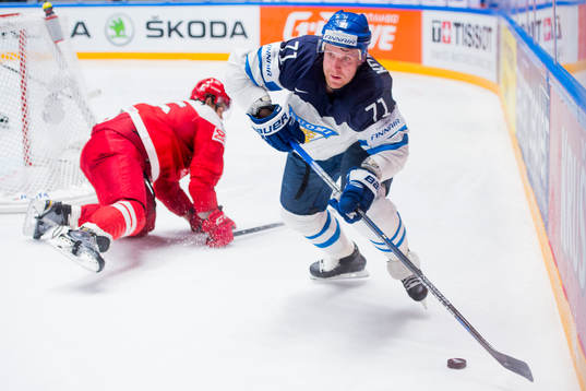 Bläddra bland fler bilder av Ishockey-VM 2016, Dag 13, Kvartsfinal, Finland - Danmark