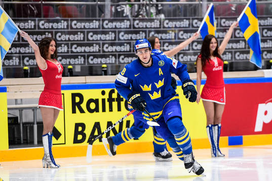 Sveriges Mikael Backlund gör entré