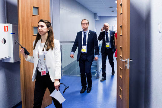 Sveriges förbundskapten Pär Mårts påväg till