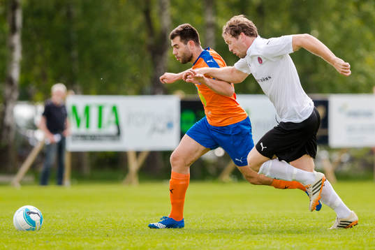 Vejbys Albin Subasic och Hittarps Felix Erlandsson i
