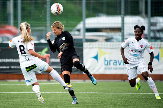 Rosengårds Iina Salmi och Anita Asante