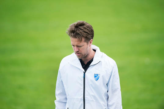 Bergas tränare Joachim Lantz i matchen i division 2 mellan