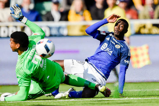 Sundsvalls Pa Amat Dibba gör 1-0 bakom Östersunds