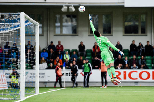 Östersunds målvakt Jamal Blackman