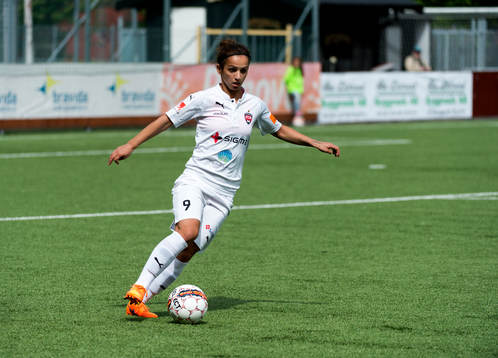 Rosengårds Nataša Andonova l  i Damallsvenskan mellan