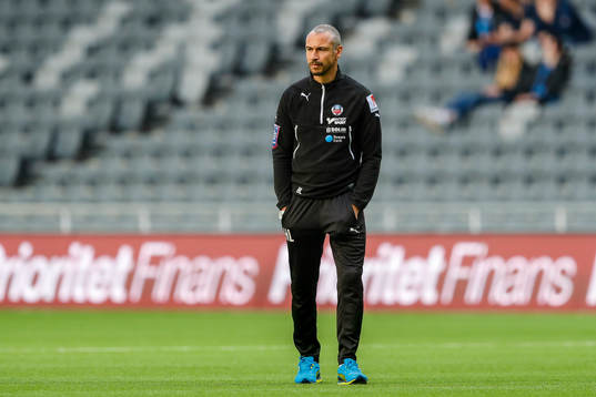 Helsingborgs manager Henrik Larsson före fotbollsmatchen i
