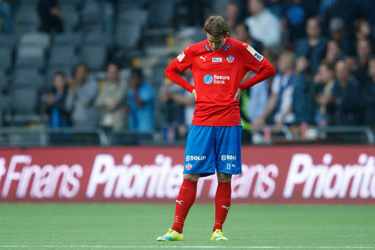 Helsingborgs Adam Eriksson deppar