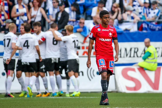 Norrköpings Tesfaldet Tekie deppar