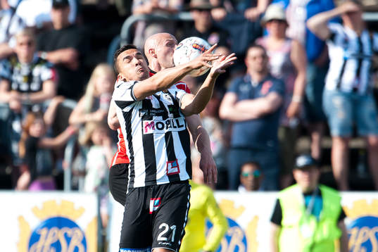 Landskronas Admir Aganovic i nickduell mot Höllvikens