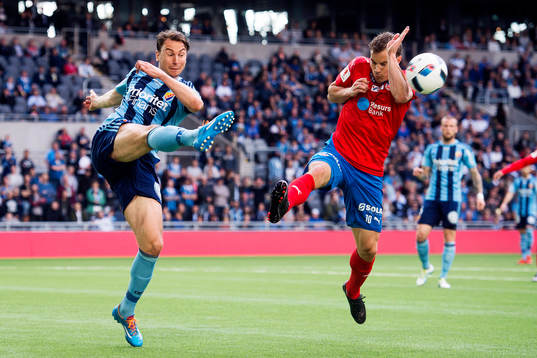Djurgårdens Stefan Karlsson och Helsingborgs Anton Wede
