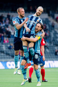 Djurgårdens Alexander Faltsetas , Daniel Berntsen och