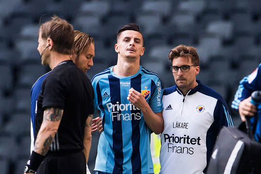 Djurgårdens Haris Radetinac kliver av skadad