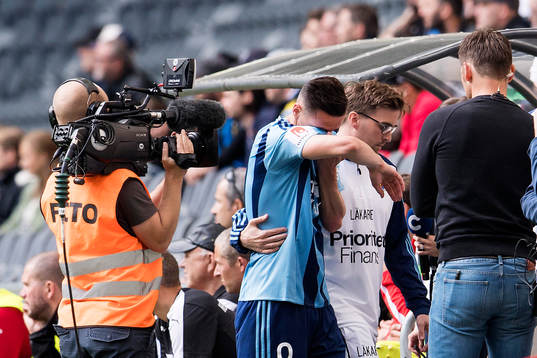 Djurgårdens Haris Radetinac kliver av skadad