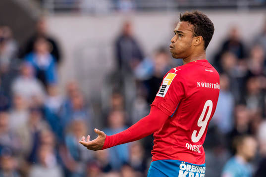 Helsingborgs Tyrell Rusike deppar