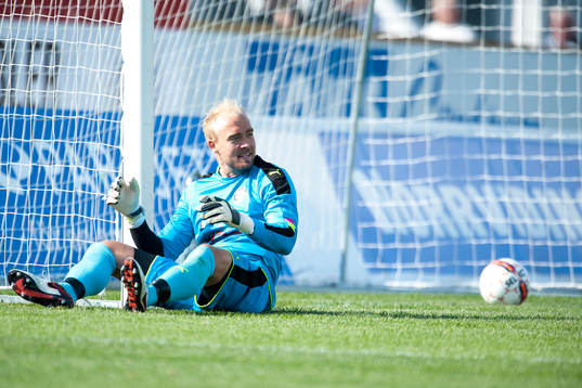 Höllvikens målvakt Marcus Eskilsson