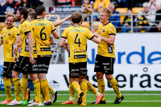 Elfsborgs Per Frick jublar