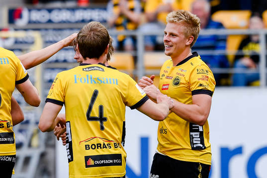 Elfsborgs Per Frick jublar