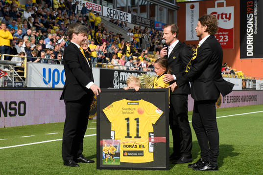 Elfsborgs Daniel Mobaeck avtackades innan fotbollsmatchen