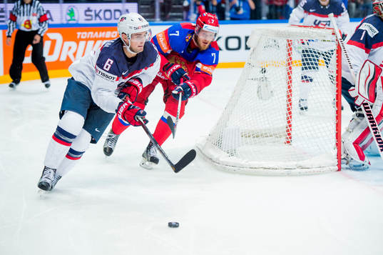 s Chris Wideman och Rysslands Ivan Telegin