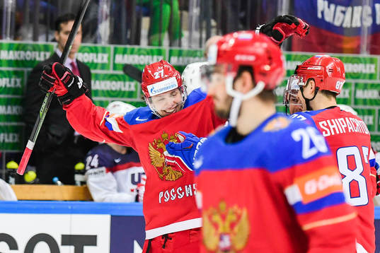 Rysslands Artemi Panarin  jublar