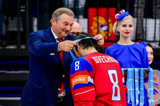 Rysslands Alexander Ovechkin får bronsmedaljen