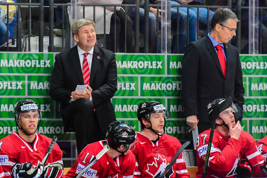 Kanadas förbundskapten Bill Peters