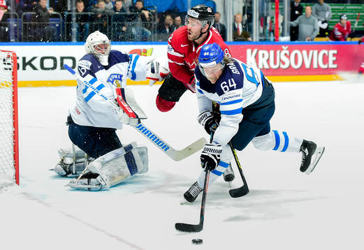 Finlands målvakt Mikko Koskinen och Mikael Granlund