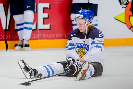 Finlands Patrik Laine deppar