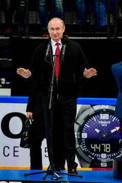 Rysslands President Vladimir Putin håller tal