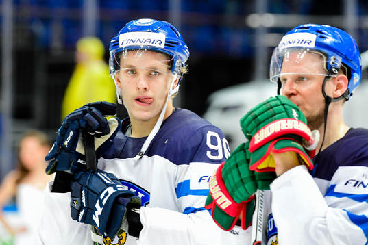 Finlands Mikko Rantanen deppar