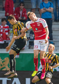 Häckens Alexander Jeremejeff och Kalmars Viktor Elm