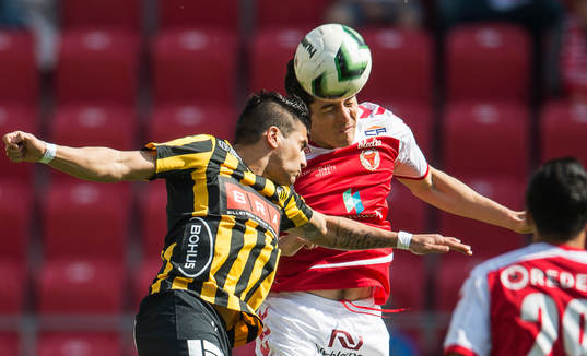 Häckens Paulo de Oliveira och Kalmars Marko Biskupovic