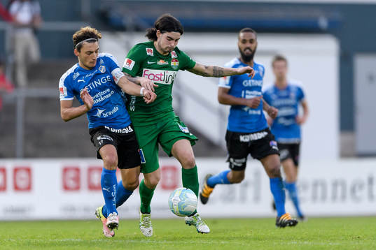 Halmstads Sead Haksabanovic och Dalkurds Diego Montiel