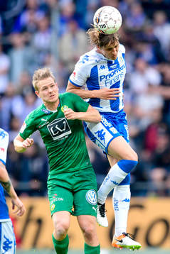 Hammarbys Erik Israelsson och IFK Göteborgs Thomas Rogne