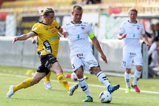 Kalmars Sebastian Hedlund och Elfsborgs Viktor Götesson