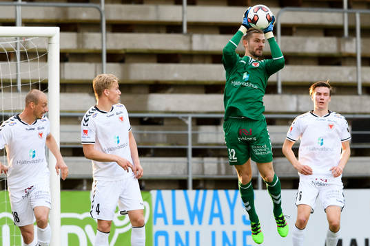 Kalmars målvakt Lucas Hägg Johansson