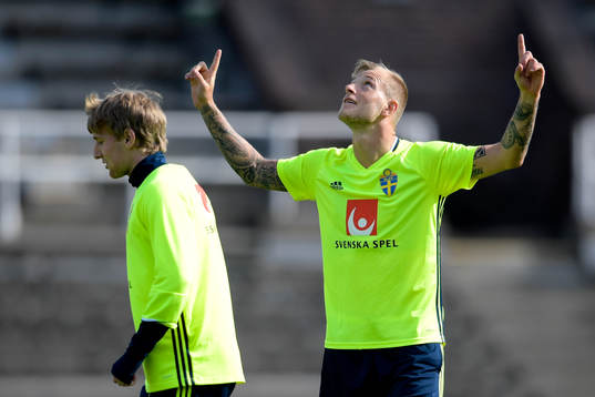 Sveriges Emil Forsberg och John Guidetti