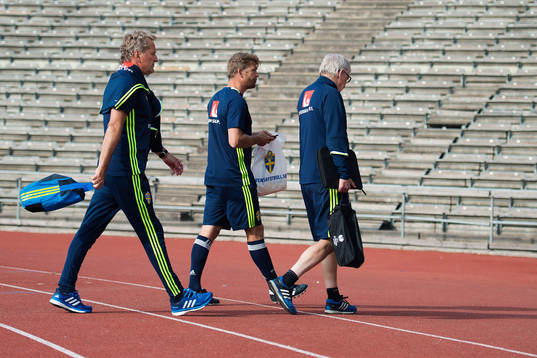 Sveriges förbundskapten Erik Hamrén, player manager